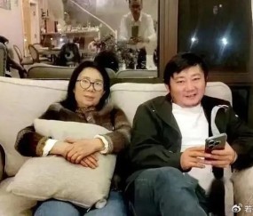 yl23455永利-张雪母亲改嫁后成为作家！回应：张雪骑车撞人我赔3万 借给他55万|何琼|世界超级摩托车锦标赛|摩托车|桃林|葡萄牙_新浪体育_新浪新闻